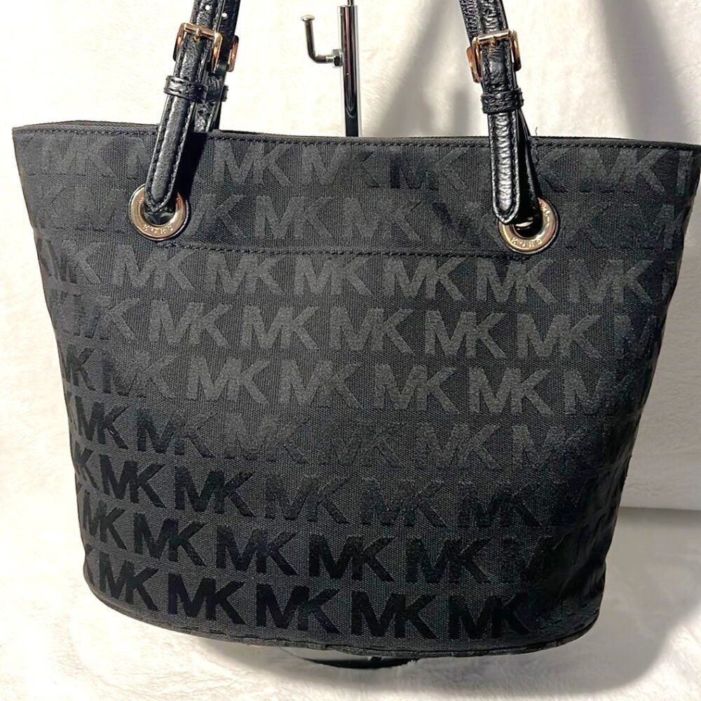 Michael Kors Signature MK Tote - Medium Size - EUC - Picture 5 of 13